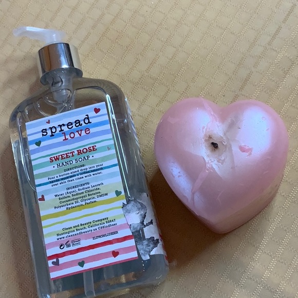 New bottle of Hand Soap - Picture 3 of 3